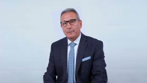 بعد حريق سنترال رمسيس..رئيس اتحاد البنوك: العمل مستمر بالبنوك بشكل طبيعي 10 محمد الإتربي