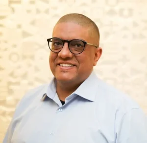 د.طارق الطنطاوي 